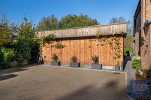 Photo 81- click for photo gallery